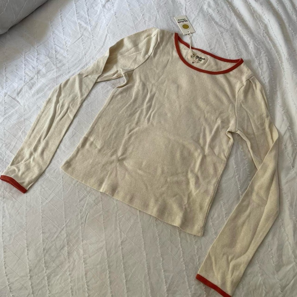 ♥️ SOLD ♥️ MOLLUSK SURF • Long Sleeve Ribsy Hemp Tee, Natural Red